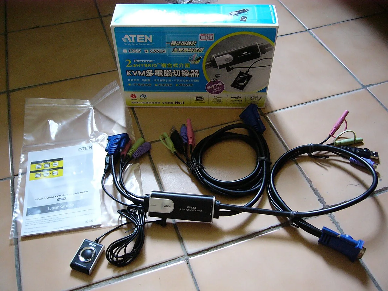 ATEN CS52A 케이블형 KVM과 영상·입력장치 연결선